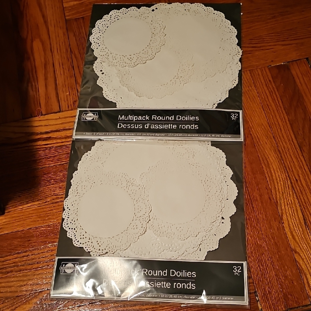 Round White Doilies Multipack